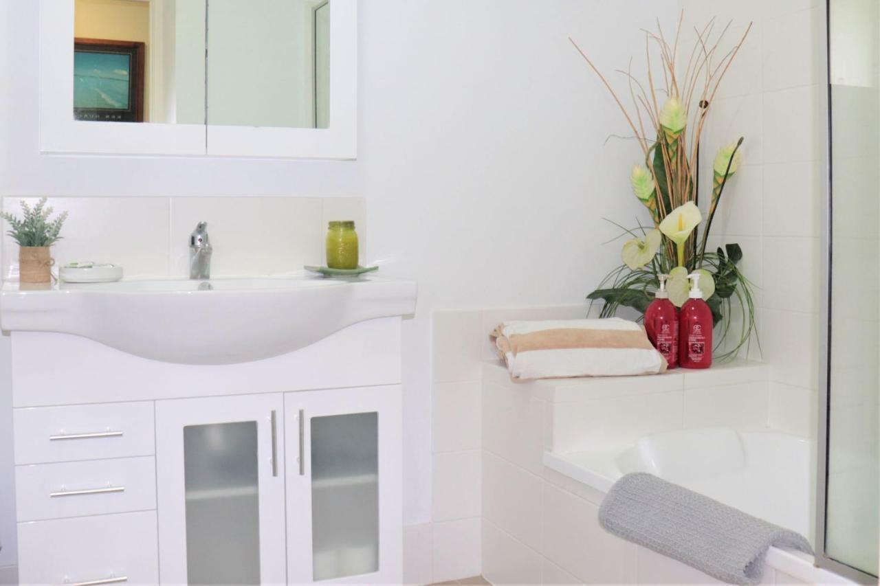 Watersons At Airlie Central Apartments Airlie Beach Extérieur photo